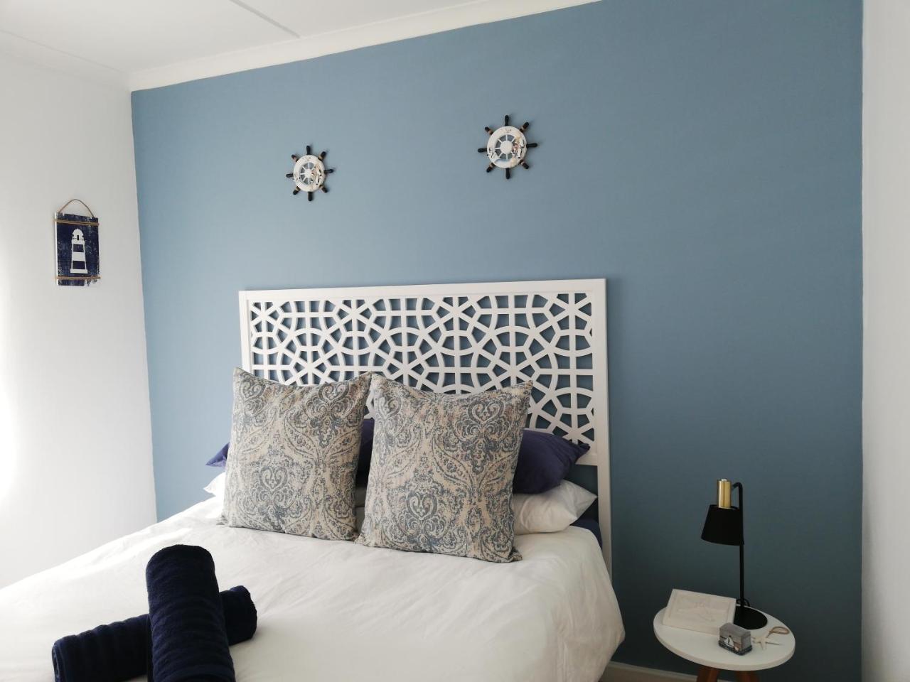 Coral Sands On Muizenberg Apartment Екстериор снимка